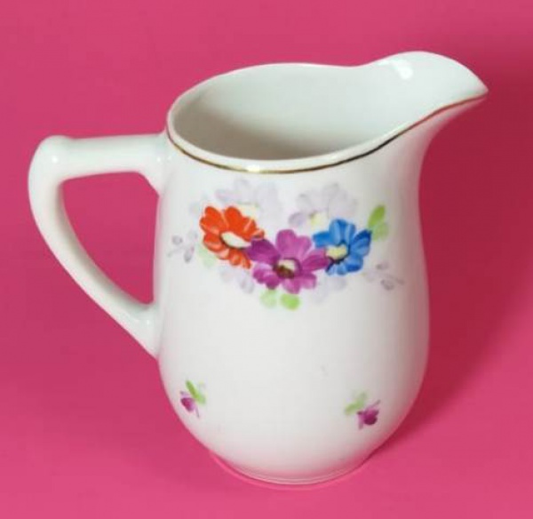 Joias . Delicada floreira antiga em porcelana em alto relevo c foto 1