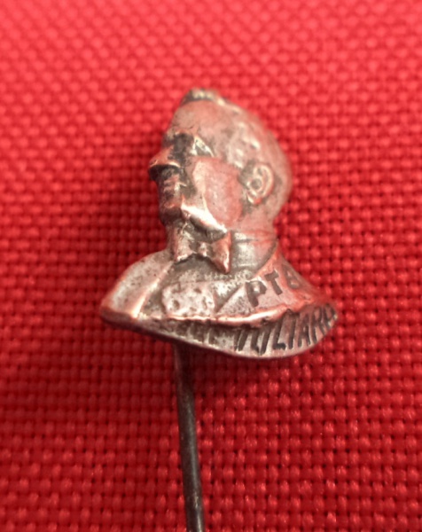 Arte . Alfinete de lapela (pin) político antigo, datado do iní foto 5