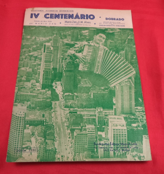 Arte . Apólice da Dívida Interna Fundada do Estado de Minas Ge foto 1