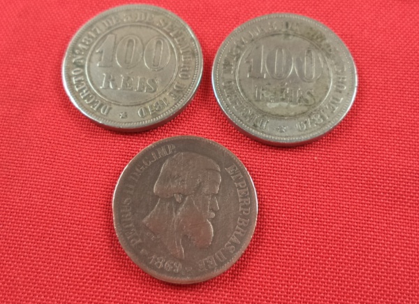 Arte . Coleção composto por 4 moedas brasileiras antigas de 1 foto 1