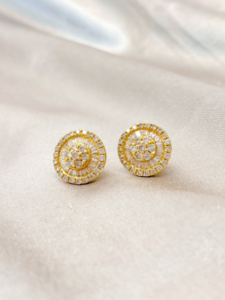 Joias . BRINCO, PIZZA, EM OURO AMARELO, 18K, DIAMANTE, TAMANHO: 1,3CM, PESO: 4,63 gr, ...