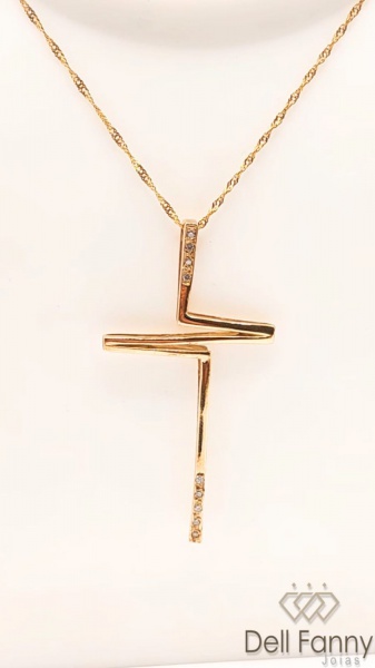Joias . Cordão em ouro amarelo 18k 45cm Pingente Cruz em ouro amarelo 18k  com pedras ...