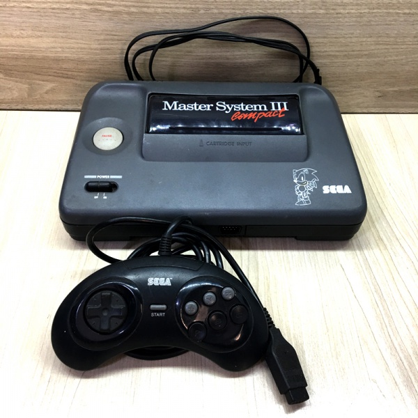 Joias . Console Master System Compact 3, funcionando em testes iniciais, com 1 controle ...