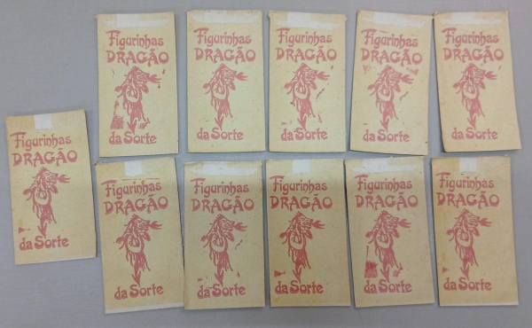 Joias . (T) Álbum de figurinhas Pokémon temos que pagar (comple foto 5