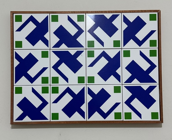 Joias . ATHOS BULCÃO - Painel com 12  azulejos.  Medidas:   60 x 45 cm. cada azulejo ...