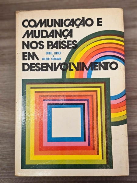 Arte . Em Nome de Santos Reis Vol1  - bom exemplar, sinal de a foto 2