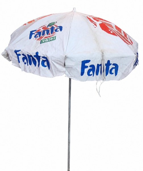 Joias . Antigo guarda sol fanta vôlei de praia anos 90