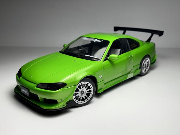 Nissan Silvia S15 Spec R Aero Verde - Solido Escala 1/1