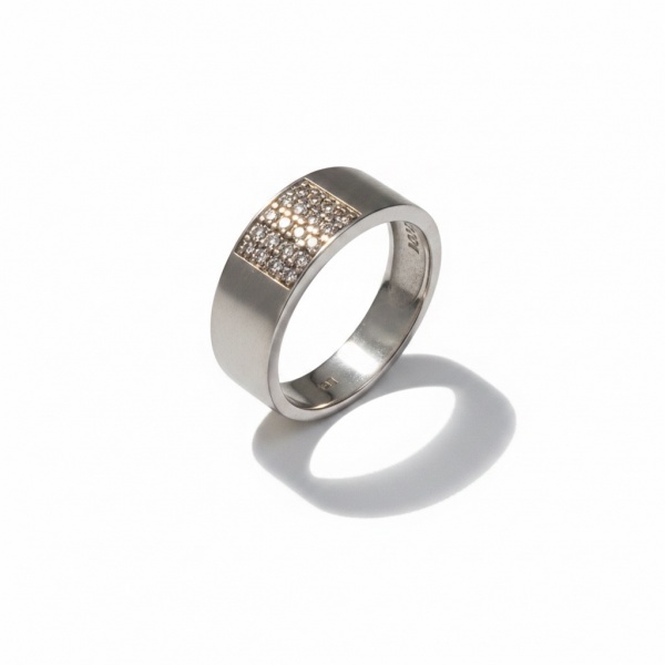 Anel Vivara em ouro branco 18k com diamantes, peso 4,0g, aro 15.: 4.0 aro: 15