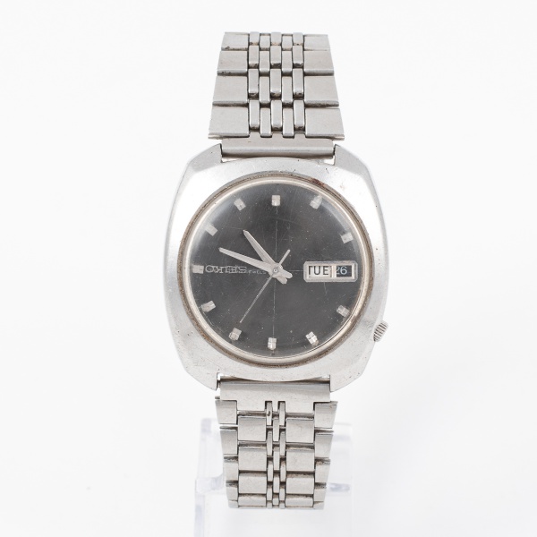 Relógio SEIKO 5 automático com mostrador preto com calendário diário e caixa de aço e pulseira de aço/ Tam: 3,5cm - Sem garantias futuras