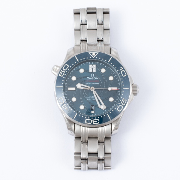 Relógio de pulso masculino OMEGA SEAMASTER Diver 300M com mostrador azul Profissional / Tam: 4cm - Sem garantias futuras