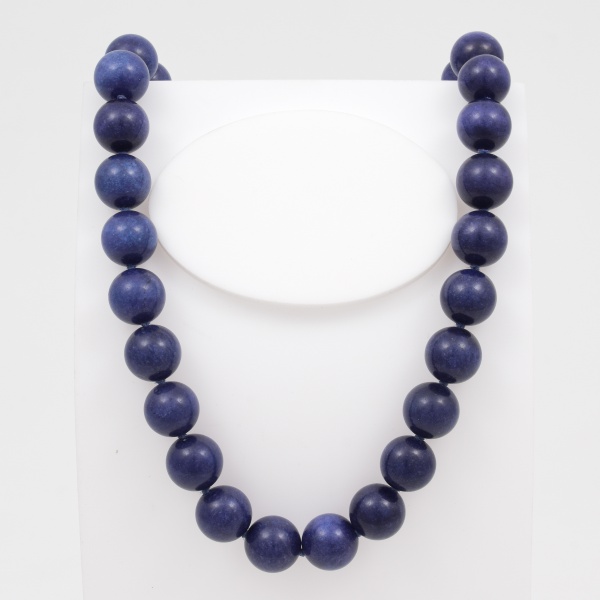 Colar com pedras azuis / Fecho em ouro 750Kt / Tam: 42cm