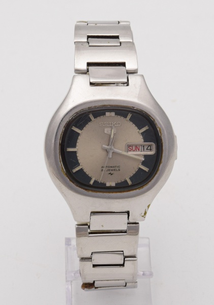 Relógio de pulso Automatico Seiko pulseira prateada/ Funcionando SEM GARANTIA