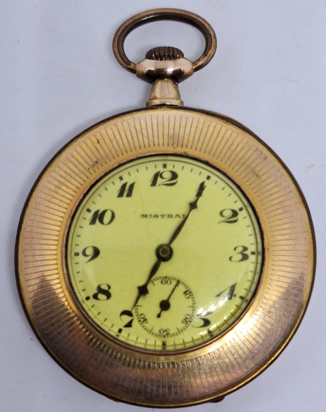 Relógio de bolso Mistral dourado / Tam: 5cm. Sem garantias futuras.