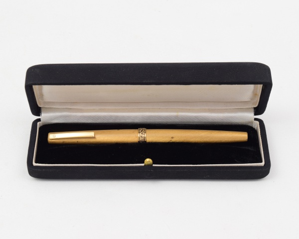 Caneta SHEAFFER USA- Pena 14kt / Com estojo
