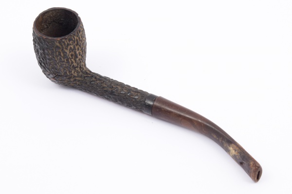 Antigo cachimbo Italiano com textura/ Tam: 15cm