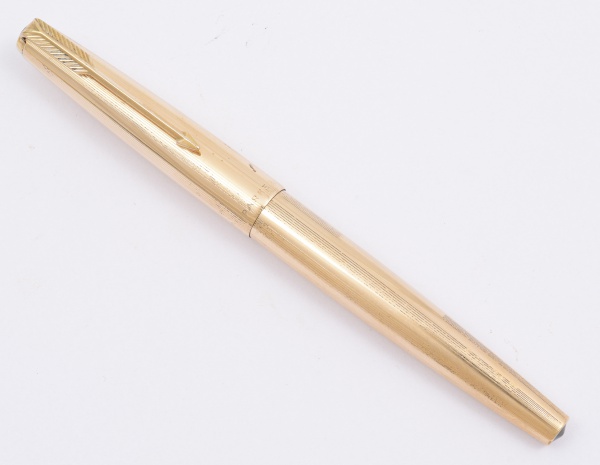 Caneta PARKER 61 dourada