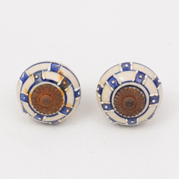 Par de puxadores em porcelana / Azul e branco / Tam: 4 x3cm
