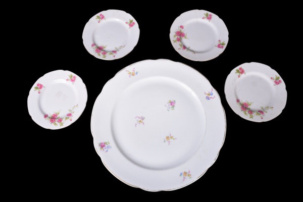 Joias . Aparelho de jantar em porcelana IVORY CHINA - By Porcel foto 4