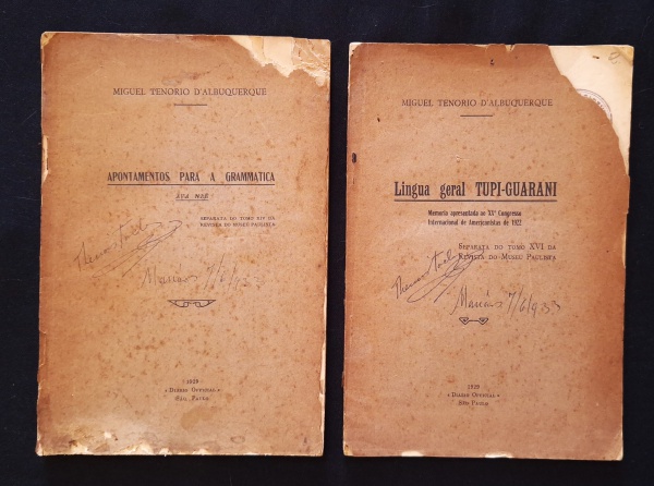 Joias . Livro Dicionário de Artesanato Indigena, de Berta Ribei foto 1