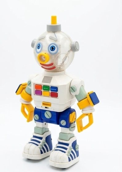Robô Trony, fabricado pela Estrela em 1994, com 39 cm de altura. Ícone dos anos 90, este modelo interativo é uma ótima peça para colecionadores. Vendido no estado em que se encontra, sem testes de fun