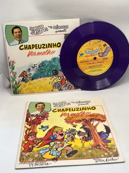 Raro Disco Compacto Silvio Santos - CHAPEUZINHO VERMELHO -acompanha o Livro original - ano 1976 - ótimo estado