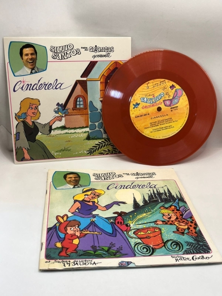 Raro Disco Compacto Silvio Santos - CINDERELA - acompanha o Livro original - ano 1976 - ótimo estado