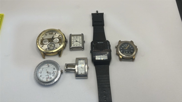 Lote de 6 relogios, 4 funcionando 2 para restauro