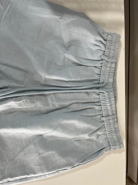 Bermuda STRUTURA masculina nova na cor azul Tamanho P