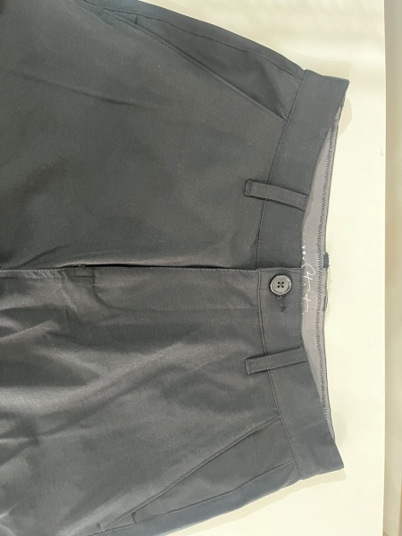 Bermuda STRUTURA masculina nova na cor preto Tamanho 38