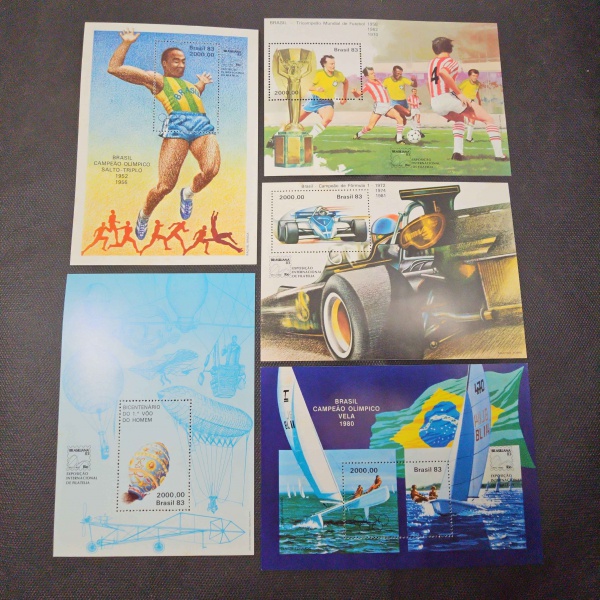 Joias . Brasil Império, filatelia, selo Olho de Boi de 90 réis foto 1