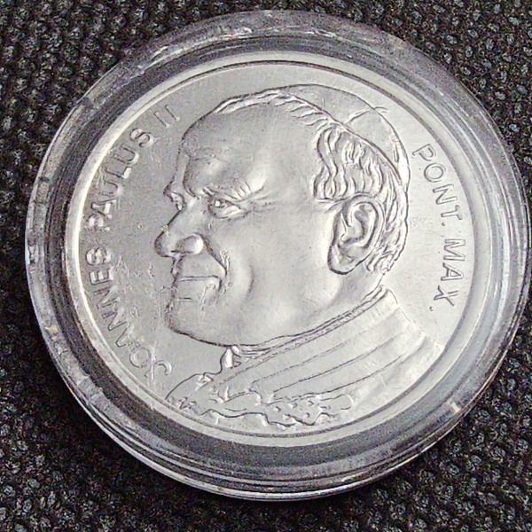 Joias . Medalha CBD 50 anos 1914 a 1964. Marcas do tempo. Perte foto 6