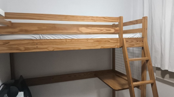 Joias . Cama de solteiro acompanha colcha, acoplada com mesin foto 4