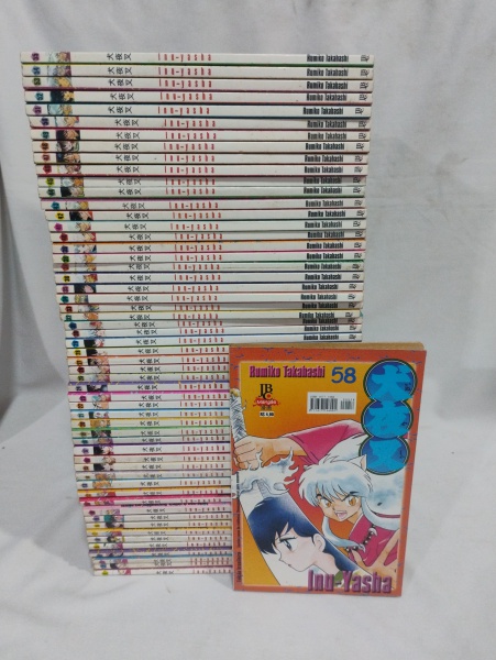 Lote 138 MANGÁ / INU-YASHA / 56 GIBIS / FALTANDO NUMEROS 56 E 57  / Bom estado em geral Valor de ven