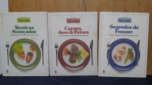Bolsas . THE ITALIAN COOKING ENCYCLOPEDIA / HERMES HOUSE 1998 / foto 4
