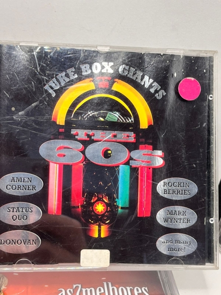 Lote com Cinco CDs de Áudio Originais dos Artistas Green Day com