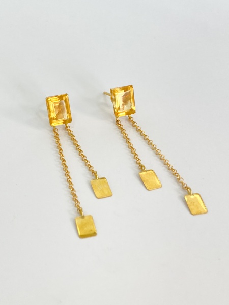 BRINCO, EM OURO AMARELO, 18K, ESPINELIO, TAMANHO: 5,0CM, PESO: 1.93 gr | REF: T12412 | REF:T12412
