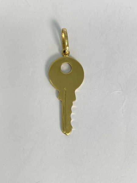 PINGENTE, EM OURO AMARELO, 18K, CHAVE, TAMANHO: 3,0CM, PESO: 4.1 gr | REF: TH7923 | REF:TH7923