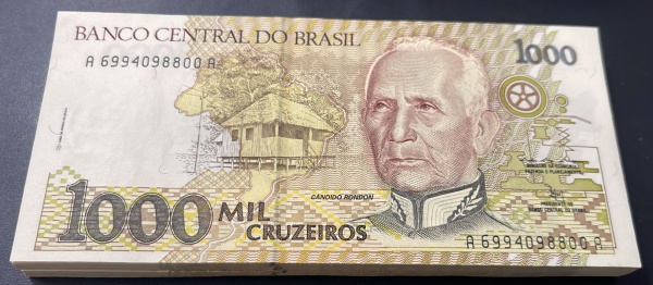`LOTE COM 100 UNID.` DE CEDULAS DO BRASIL - 1 000 CRUZEIROS - SEGUENCIADAS - C218 (REF. CATALOGO CLAUDIO AMATO) - CONFORME FOTOS.