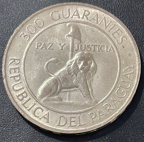 MOEDA DO PARAGUAI - 300 GUARANIES 1968 - PRATA .720% - DIAMETRO (+/-): 38,5mm.