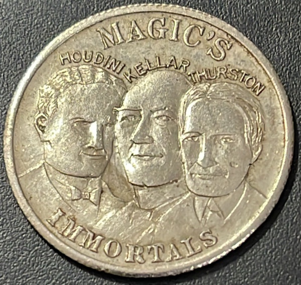 MEDALHA MAGICS IMMORTALS PALMING - DIAMENTRO (+/-): 31mm.