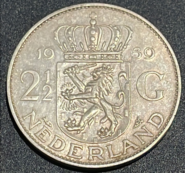 MOEDA DA HOLANDA - 2.1/2 GULDEN 1959 - PRATA .720% - DIAMETRO (+/-): 33mm.