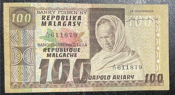 CEDULA DA MALAGASY - 100 ARIARY - MBC.