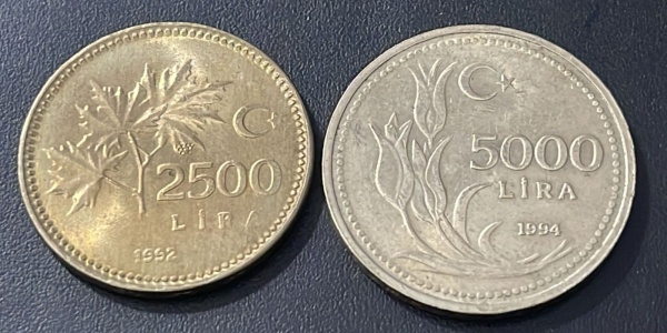 LOTE COM 02 MOEDAS - TURQUIA - CONFORME FOTOS.