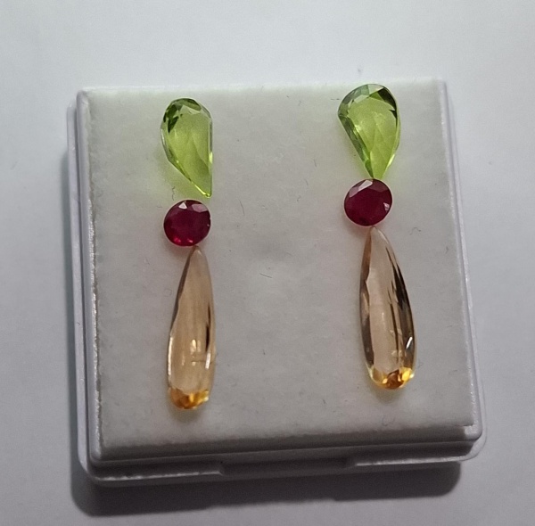 Joias . PEDRAS PRECIOSAS/ TOPAZIO IMPERIAL / RUBI /PERIDOTO