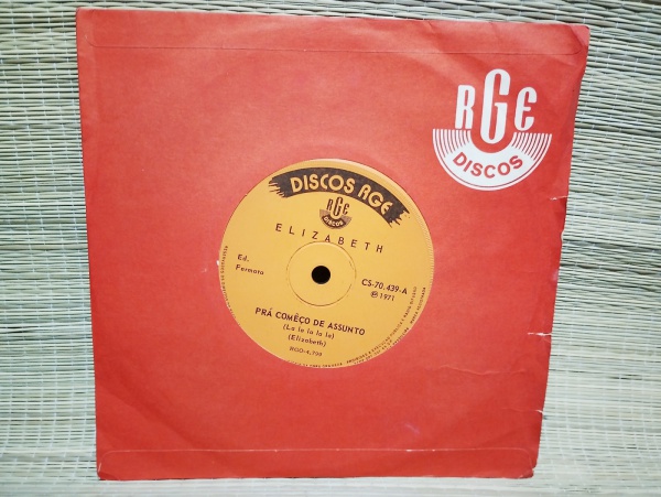 Joias . DISCO DE VINIL - LP Gentle Giant - Free Hand - Ano 1975 foto 4
