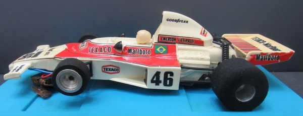 Joias . LOTUS - VERMELHA - PILOTO BRANCO - MOTOR PRETO ASSINADO foto 6