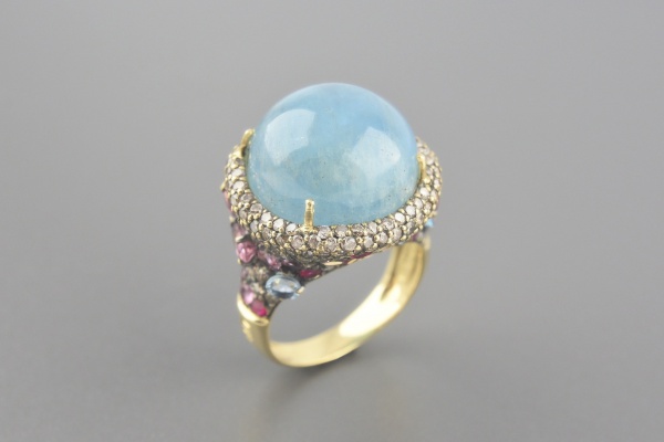 Joias . BRUMANI Anel em Ouro Amarelo 18k com Água Marinhas (Central de 15mm), ...