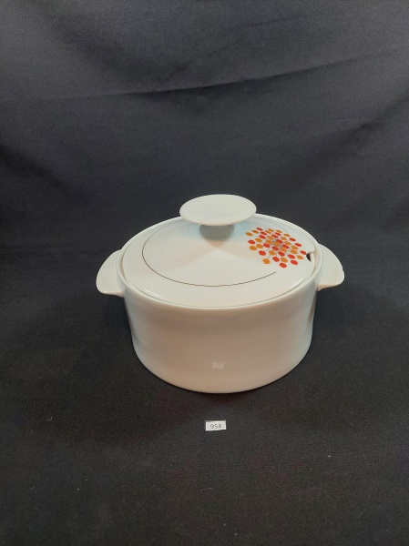 Lote 178 SOPEIRA EM PORCELANA COM DETALHE DE CIRCULOS LARANJAS E VERMELHOS NA TAMPA. ... Valor inici