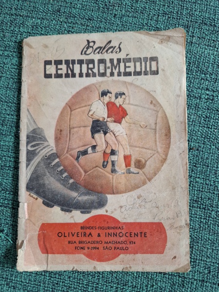 Joias . ÁLBUM DE FIGURINHAS BALAS CENTRO-MÉDIO ANOS 40. OLIVEIRA  INNOCENTE. 93 ...